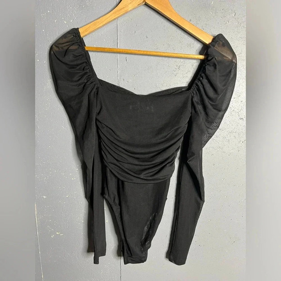 Princess Polly Asher Ruched Long Sleeve Bodysuit.  Size 2 - Picture 3 of 9